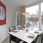 Duenenvilla 4, Whg 3 * ליבק
